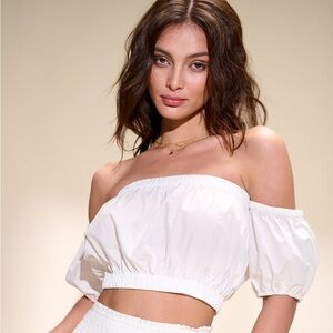 NWT Crescent Off Shoulder White Crop Top, S